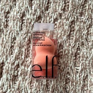 ✨SALE✨ (FREE ADD-ON) NEW elf Beauty Blender